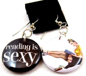 reading-is-sexy-earrings
